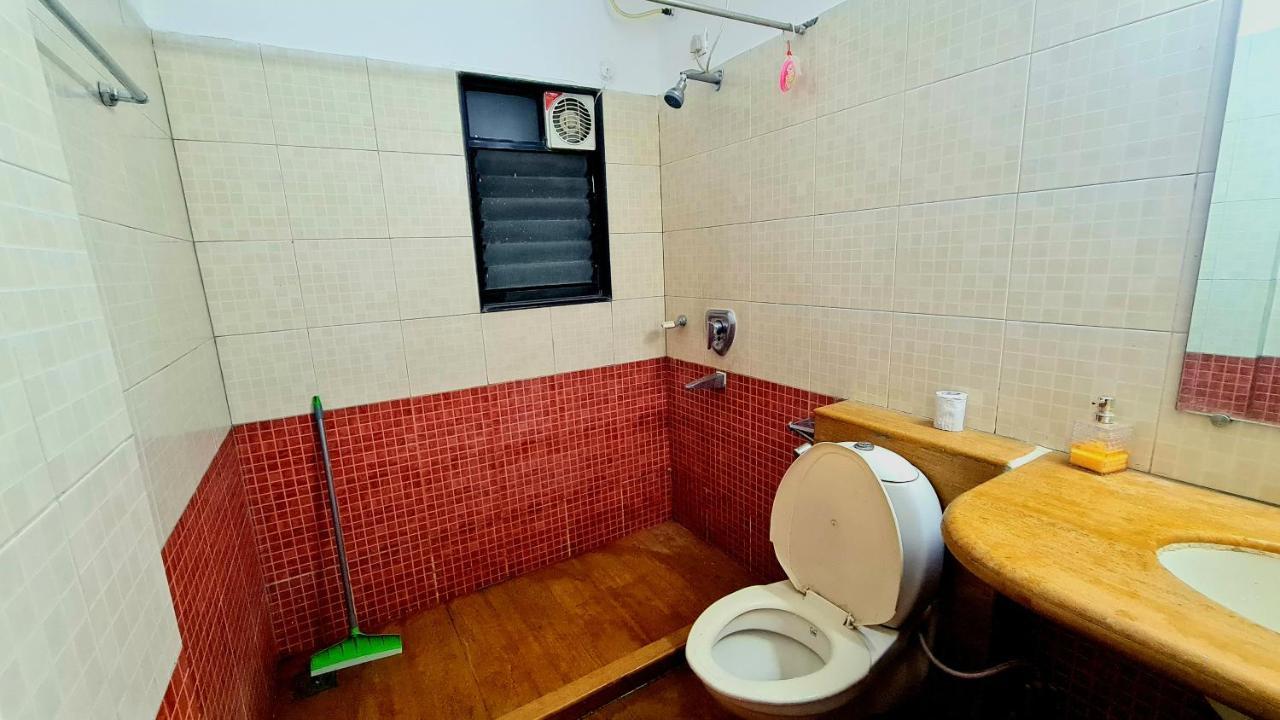 Lifespace- Spacious Hostel In A Luxurious Villa Pune Exteriör bild