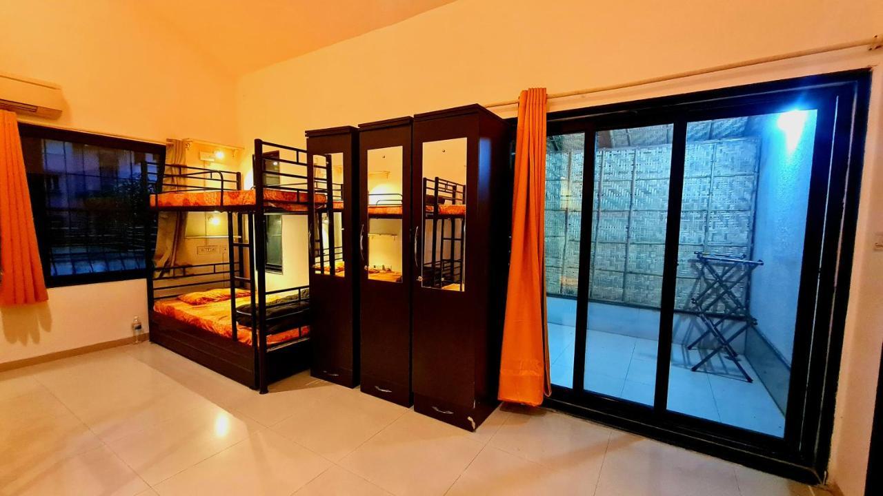 Lifespace- Spacious Hostel In A Luxurious Villa Pune Exteriör bild
