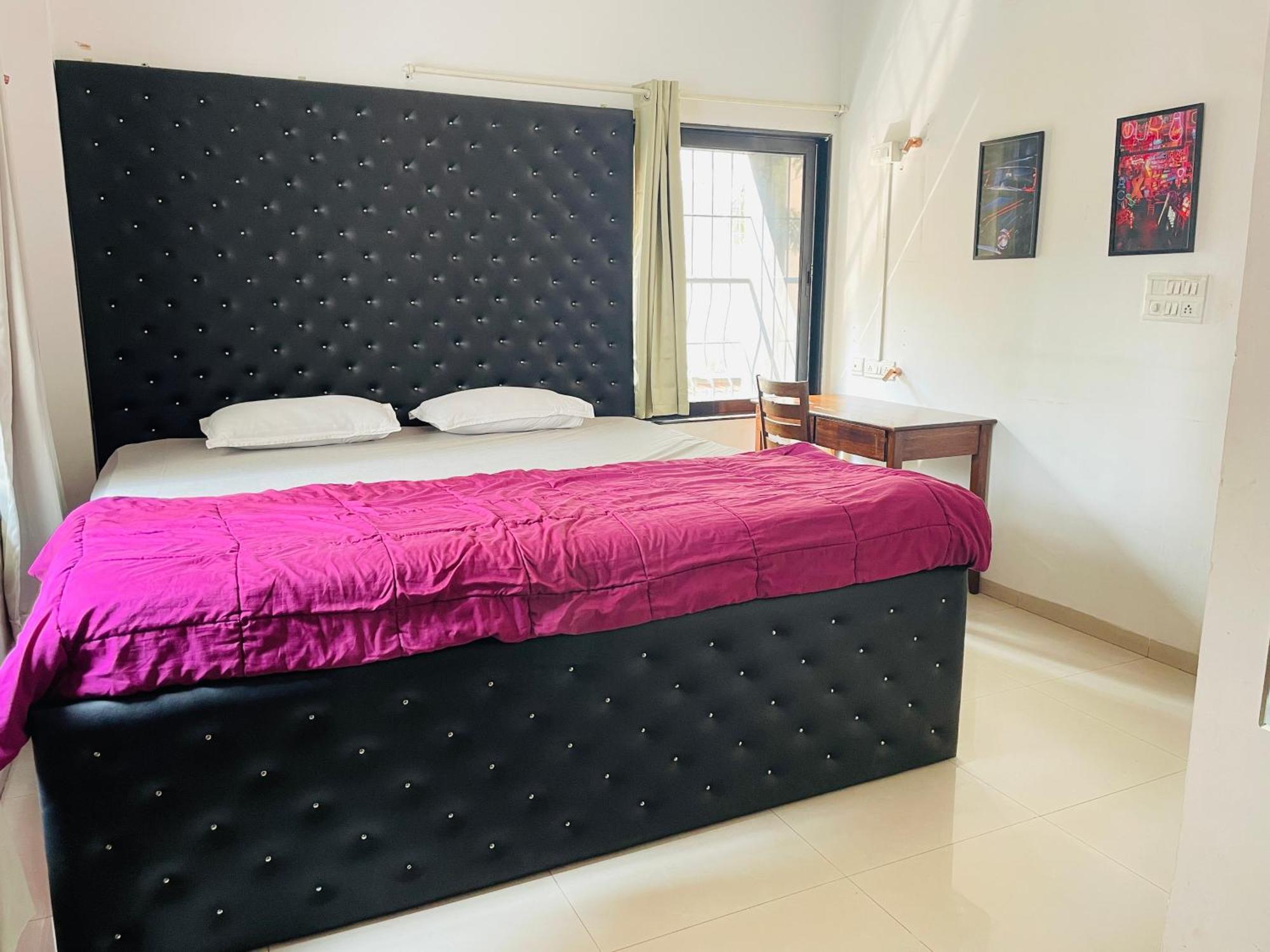 Lifespace- Spacious Hostel In A Luxurious Villa Pune Exteriör bild